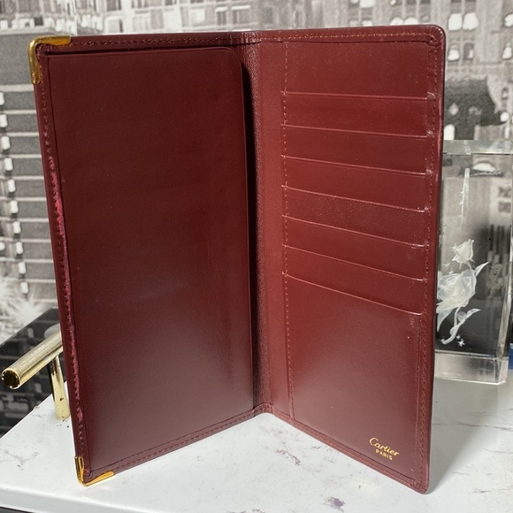 Authentic Cartier Wallet - Picture 15 of 15